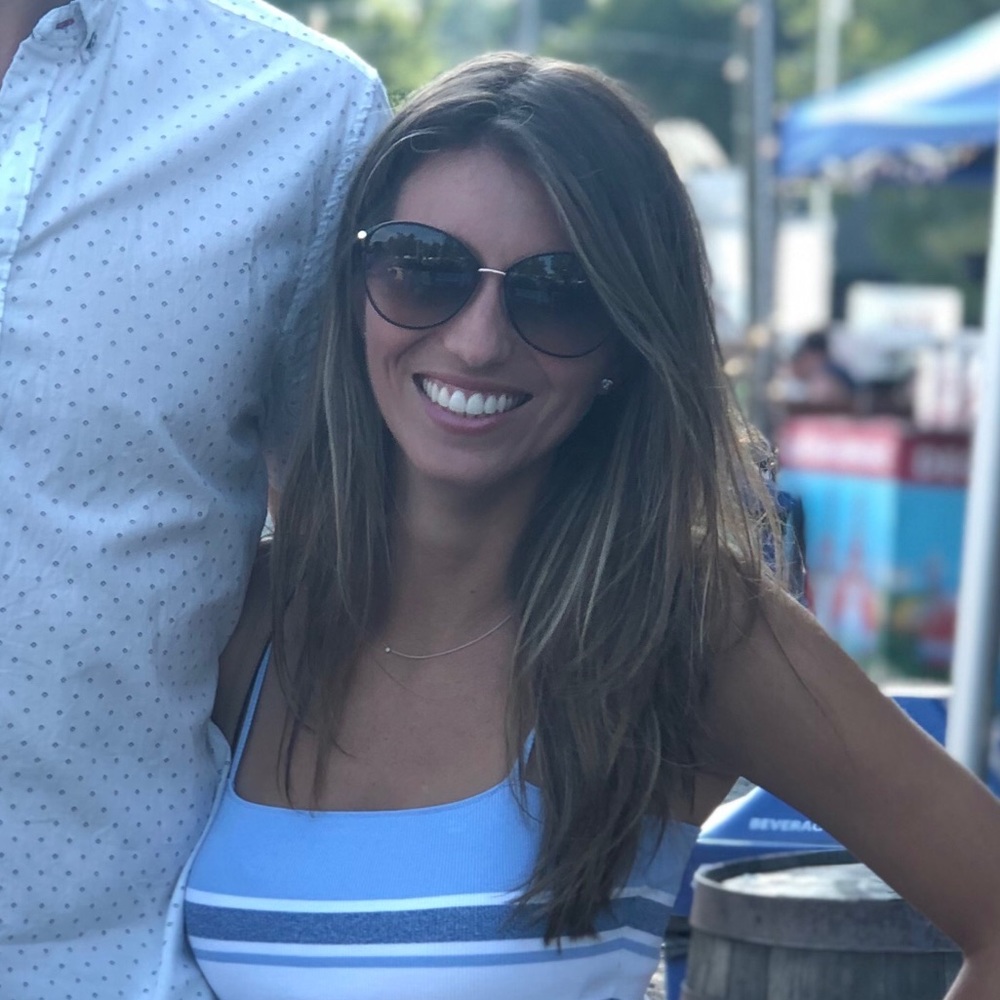 Meet your Posher, Nicole